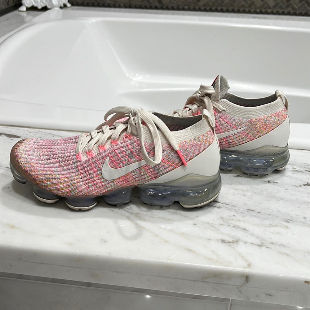 Nike Multicolor Athletic Shoes